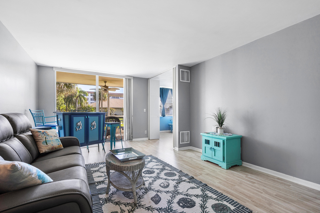 2525 Florida Boulevard - Photo 4