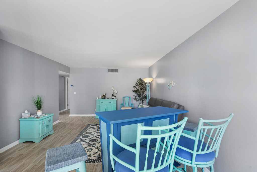 2525 Florida Boulevard - Photo 6