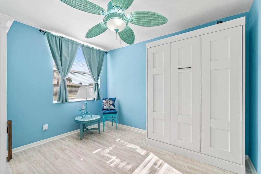 2525 Florida Boulevard - Photo 11