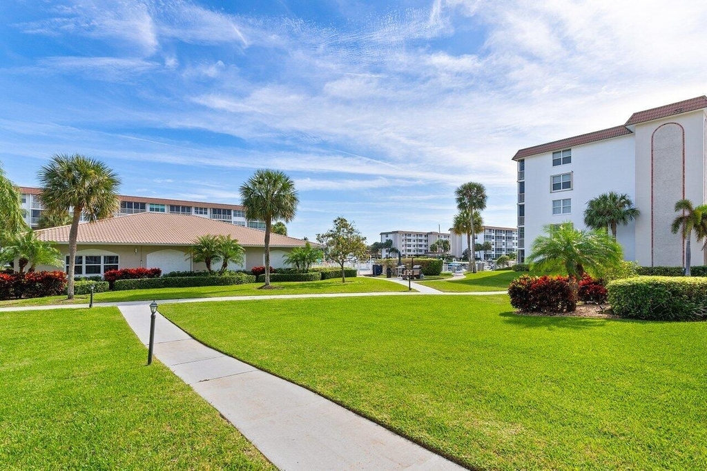 2525 Florida Boulevard - Photo 18