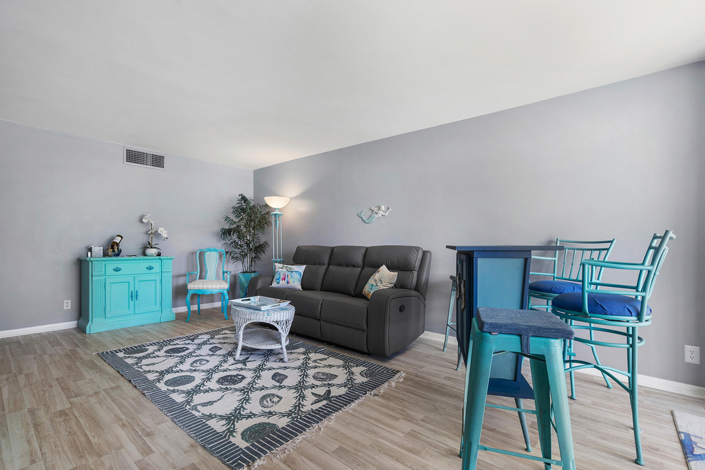 2525 Florida Boulevard - Photo 5