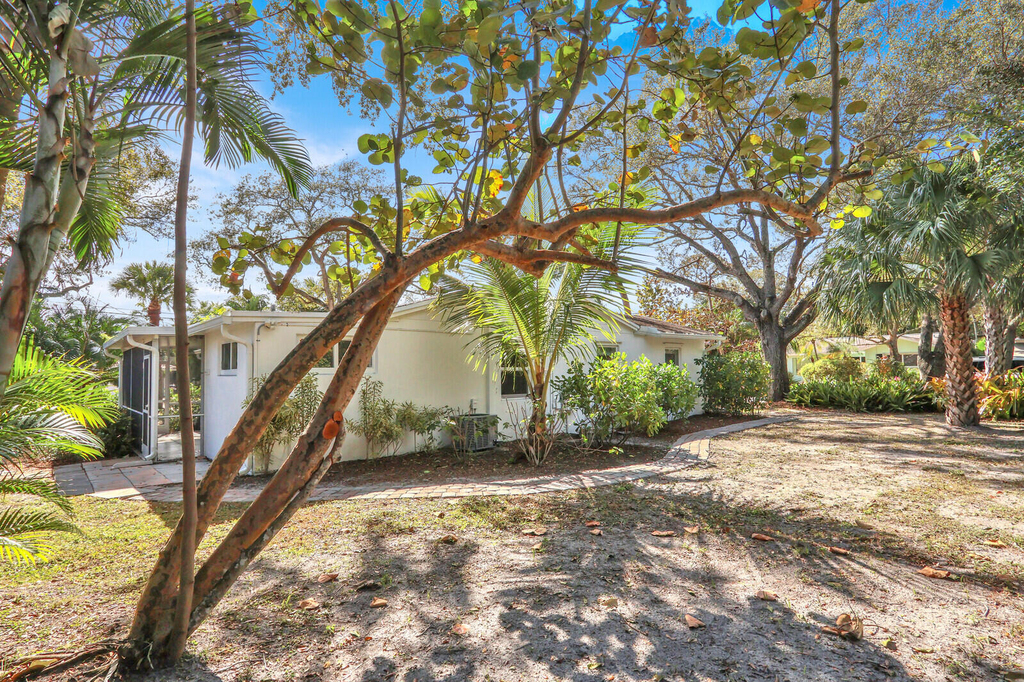 601 Paulina Road - Photo 30