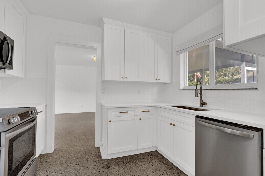 601 Paulina Road - Photo 13