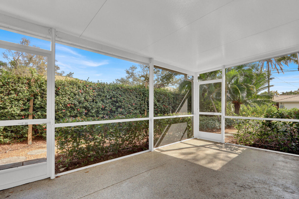 601 Paulina Road - Photo 24
