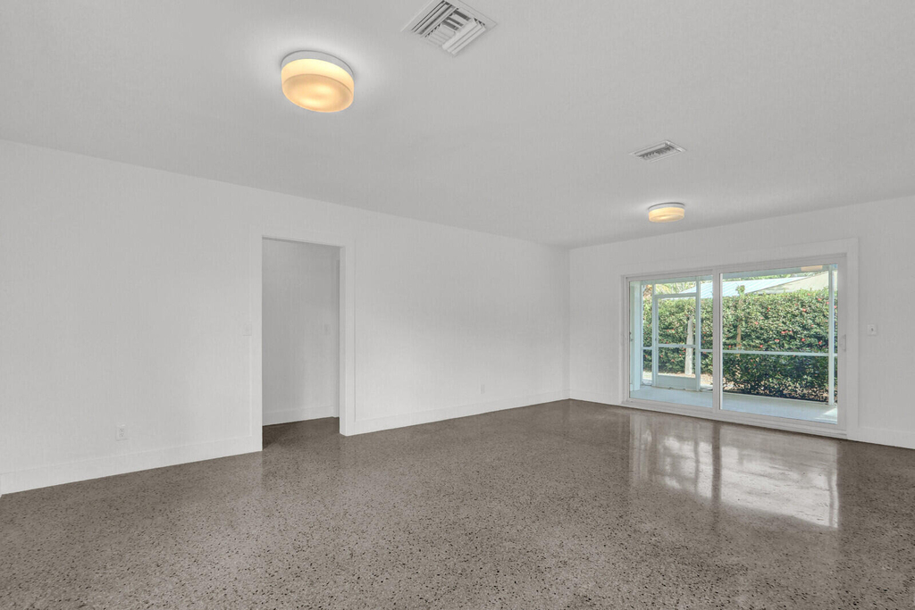601 Paulina Road - Photo 6