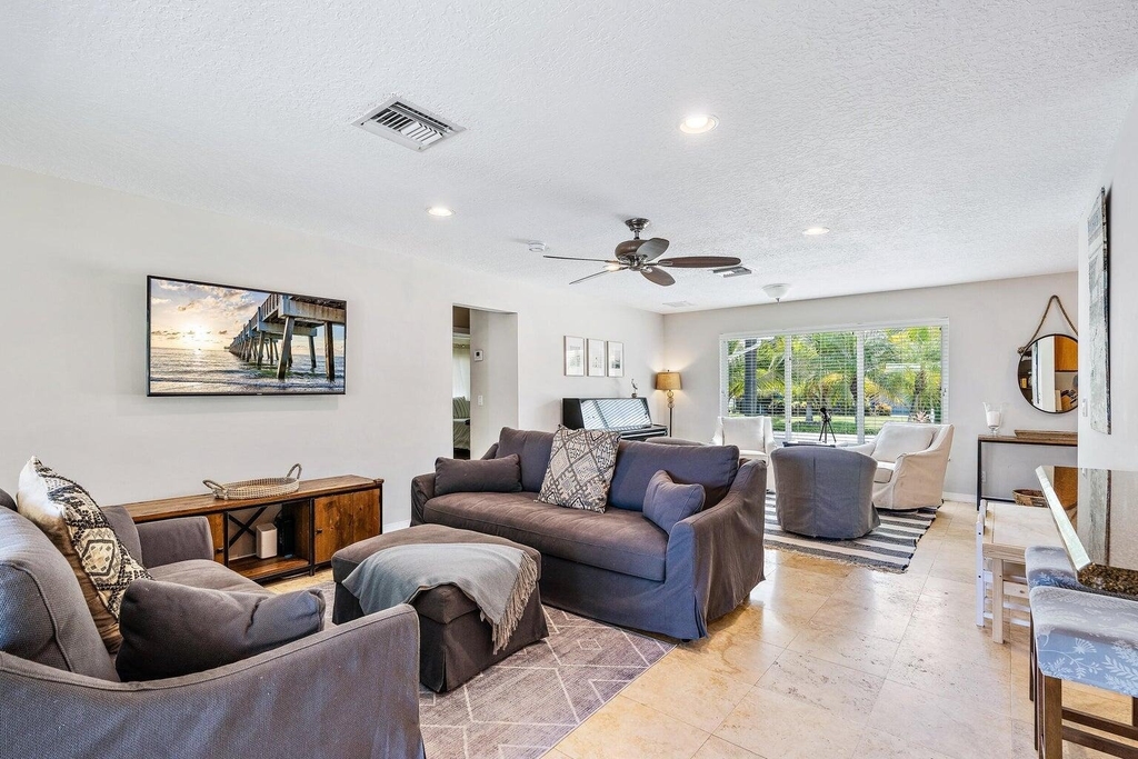 356 Mars Avenue - Photo 14