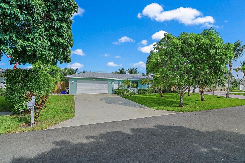 356 Mars Avenue - Photo 24