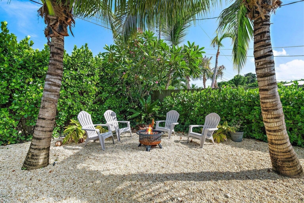 356 Mars Avenue - Photo 3