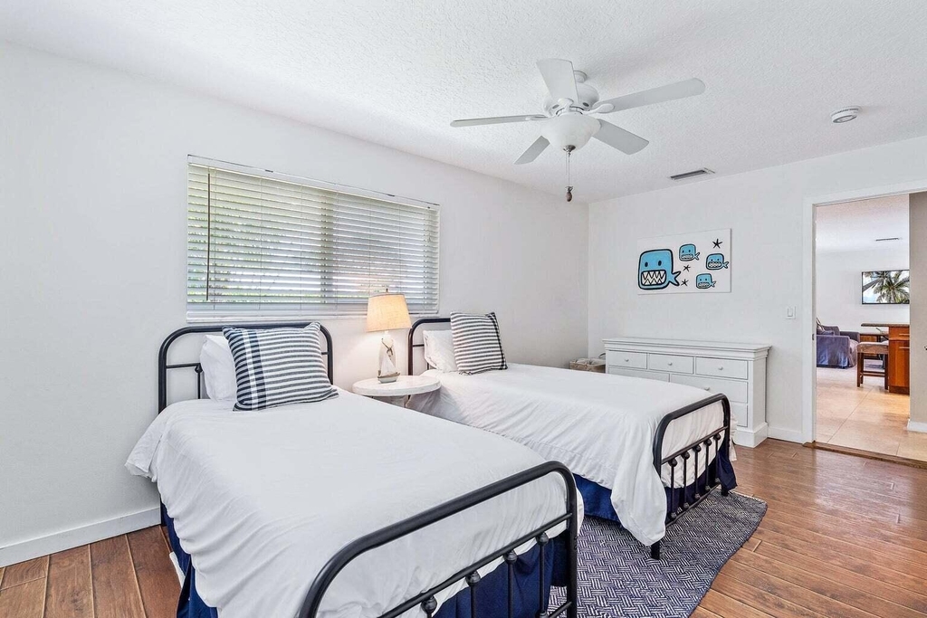 356 Mars Avenue - Photo 23