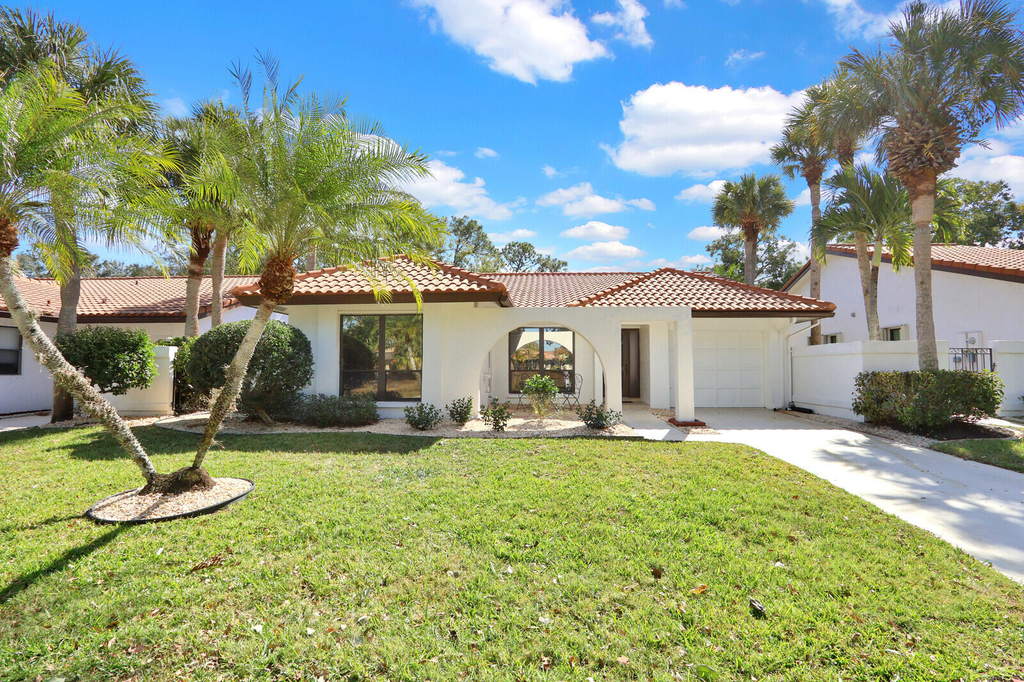 4004 Sw Osprey Creek Way - Photo 0