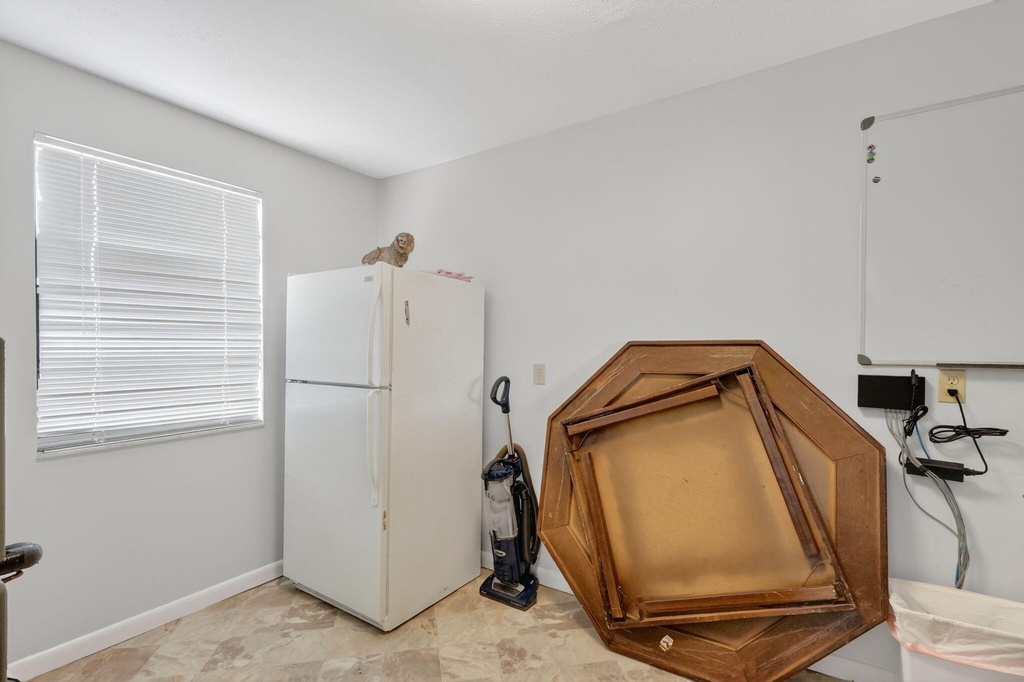 9940 S Ocean Drive - Photo 35