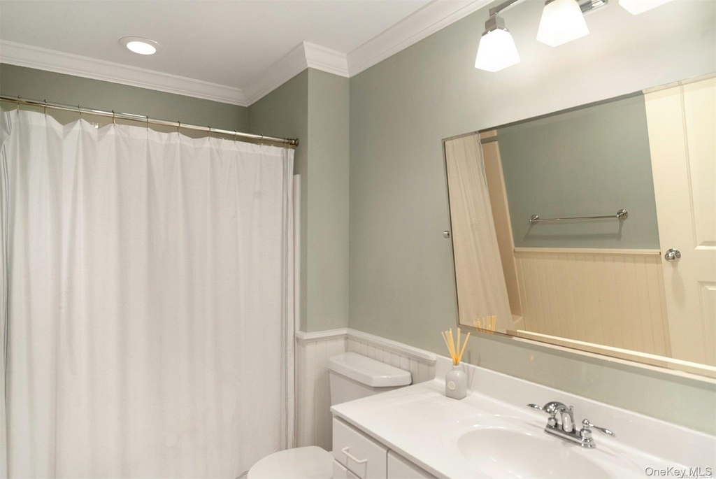 260 Dune Road - Photo 11