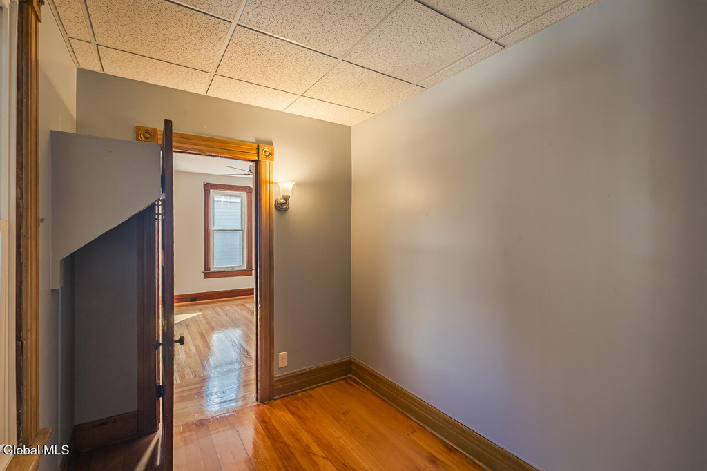 65 Van Derveer Street - Photo 13