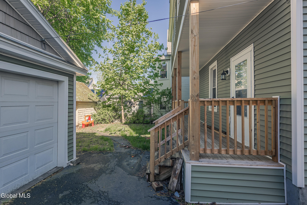 65 Van Derveer Street - Photo 22
