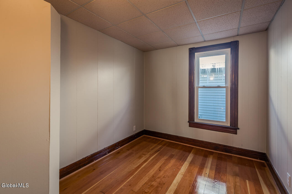 65 Van Derveer Street - Photo 11