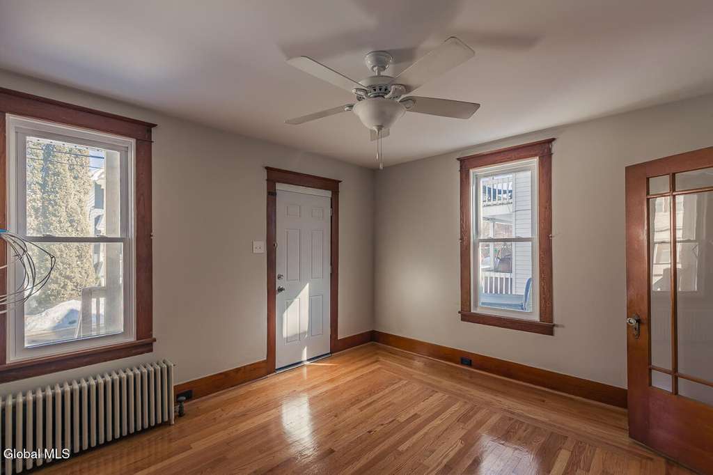 65 Van Derveer Street - Photo 12