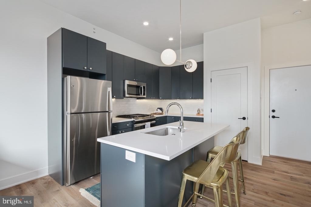 1822 N Front Street - Photo 3