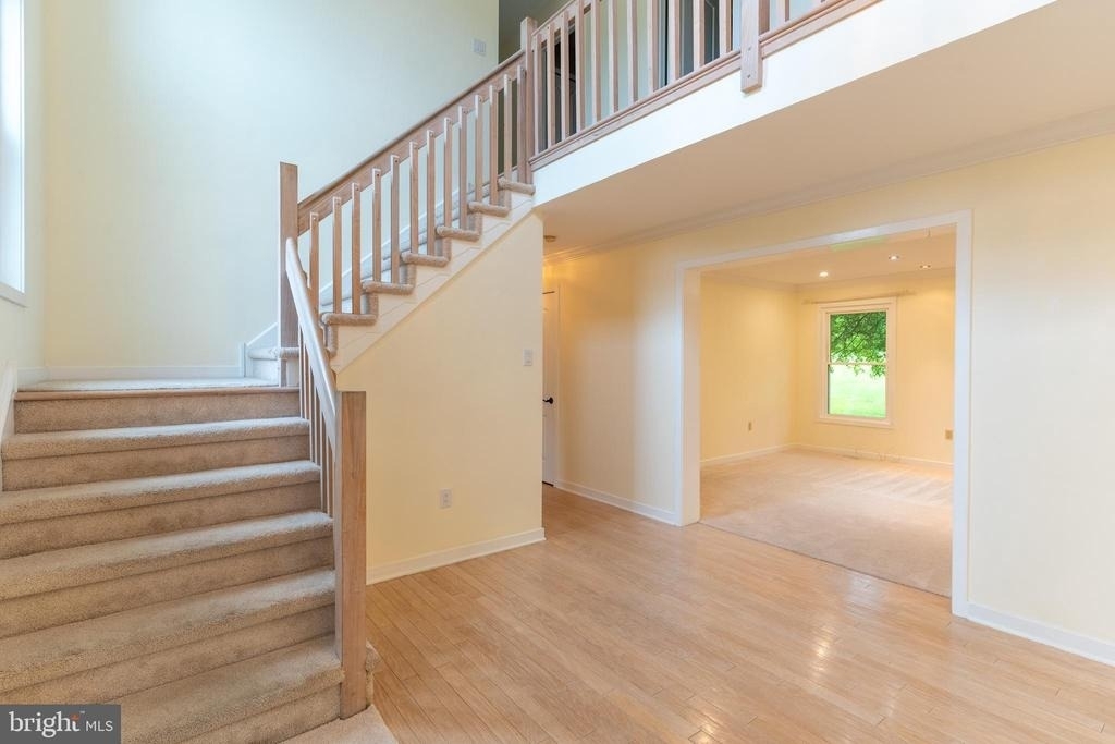 56 W Windrose Drive - Photo 2