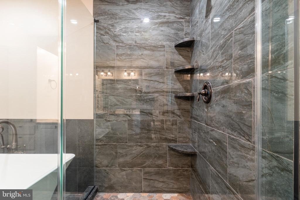 56 W Windrose Drive - Photo 67