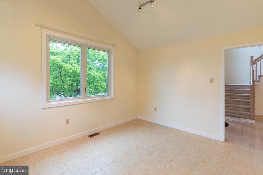 56 W Windrose Drive - Photo 8