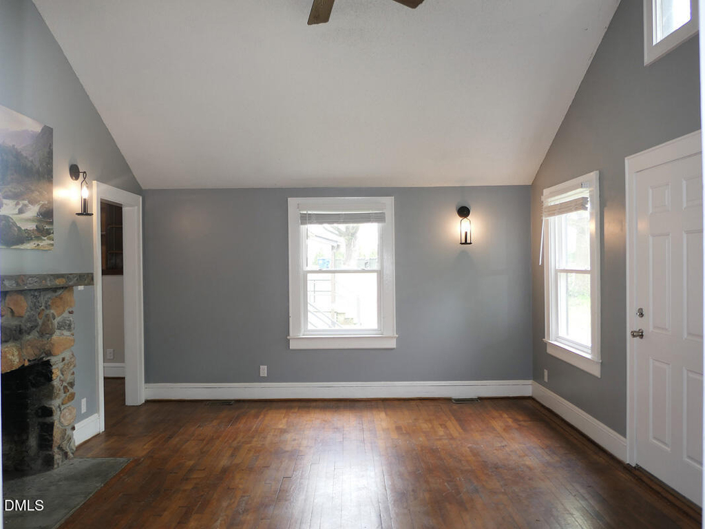 1724 Legion Road - Photo 3