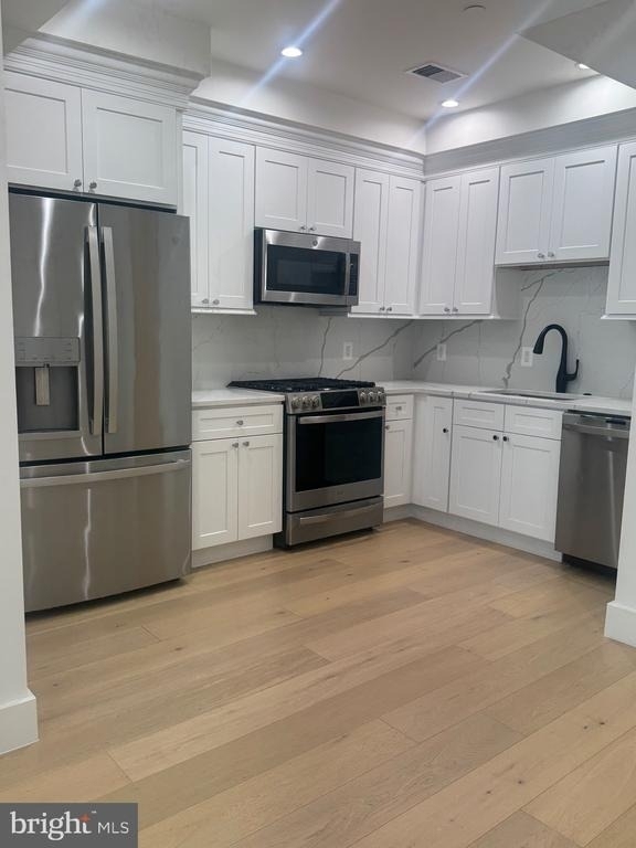 1658 K Street Ne - Photo 4