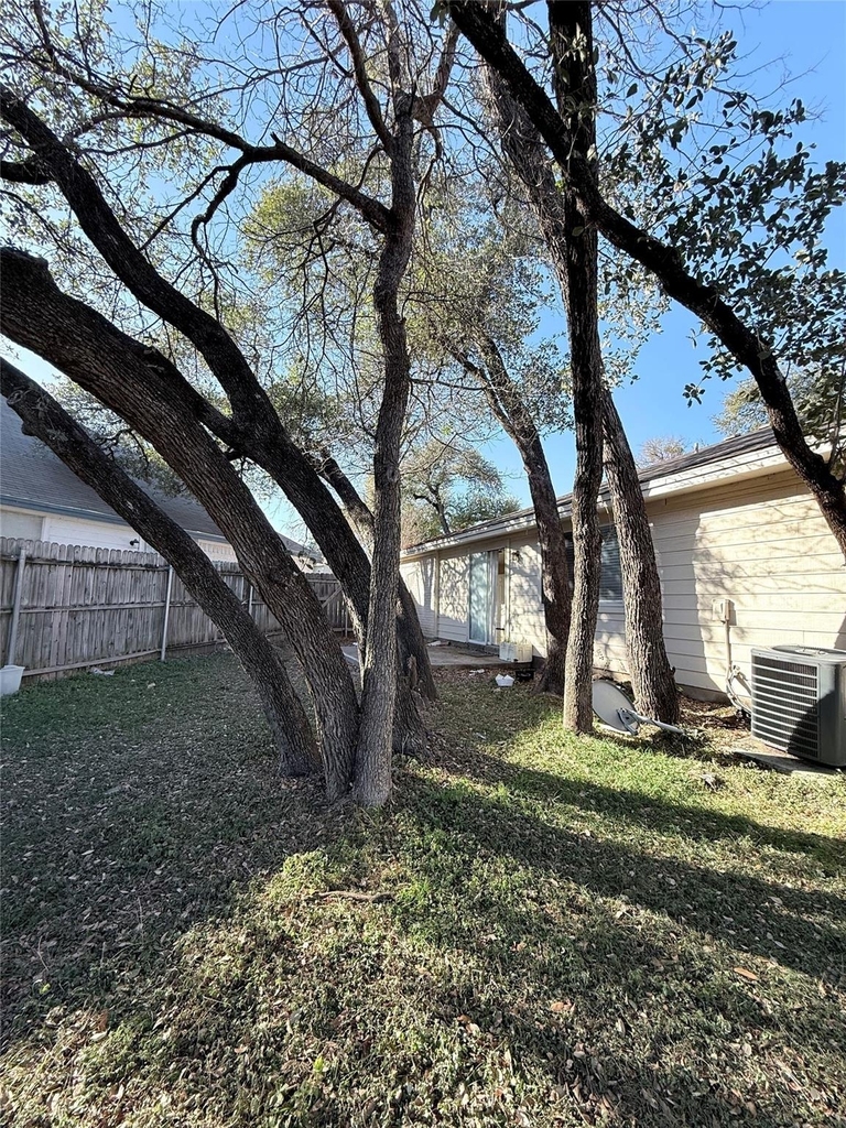 8621 Talyne Chaise Cir - Photo 37