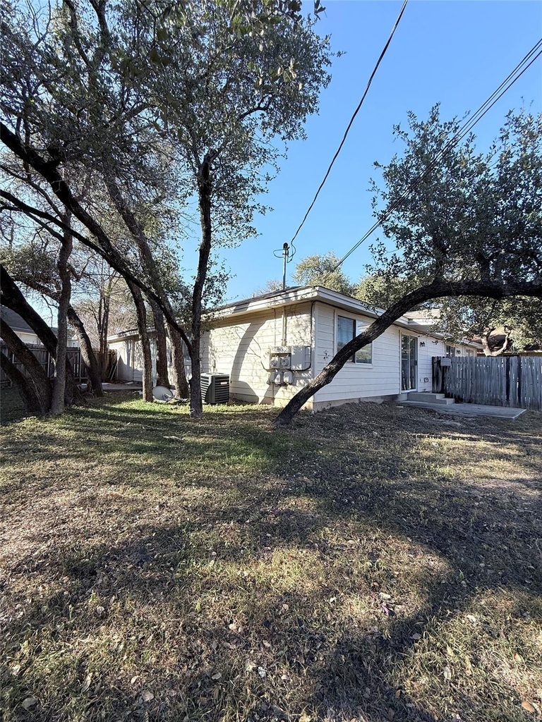 8621 Talyne Chaise Cir - Photo 36