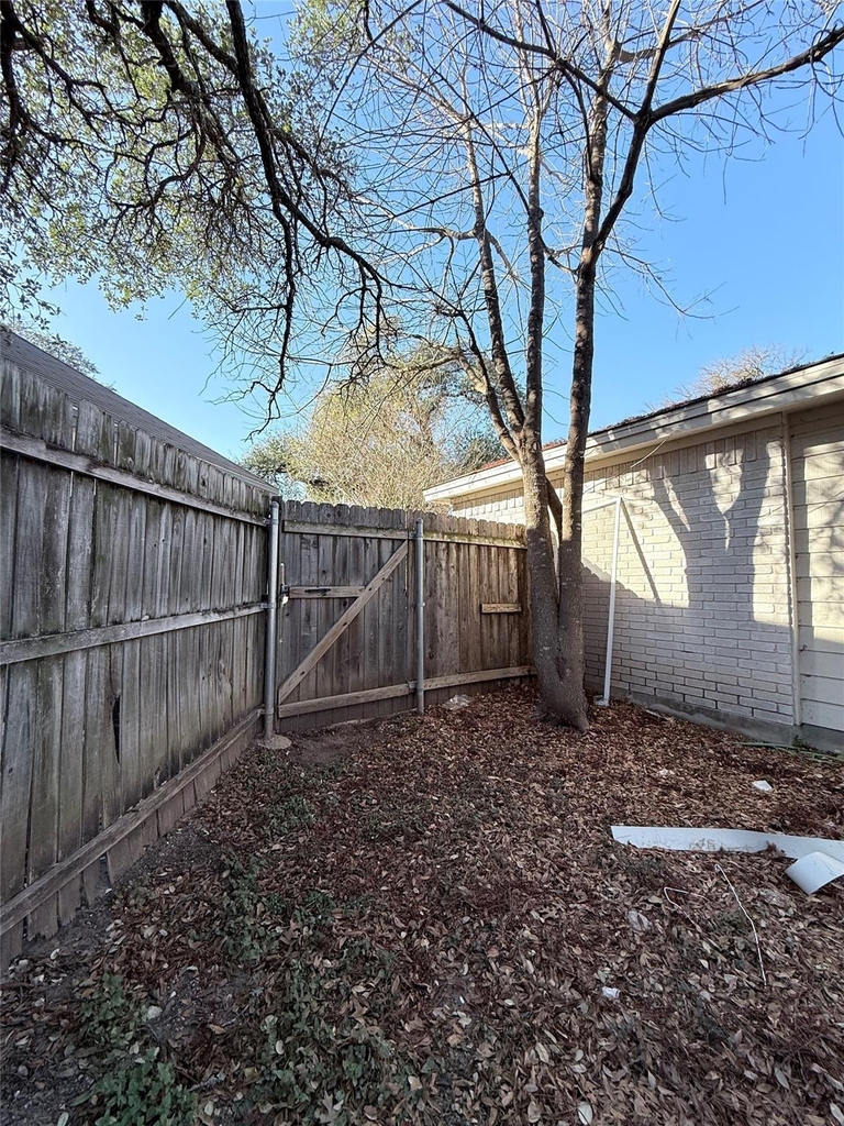 8621 Talyne Chaise Cir - Photo 39