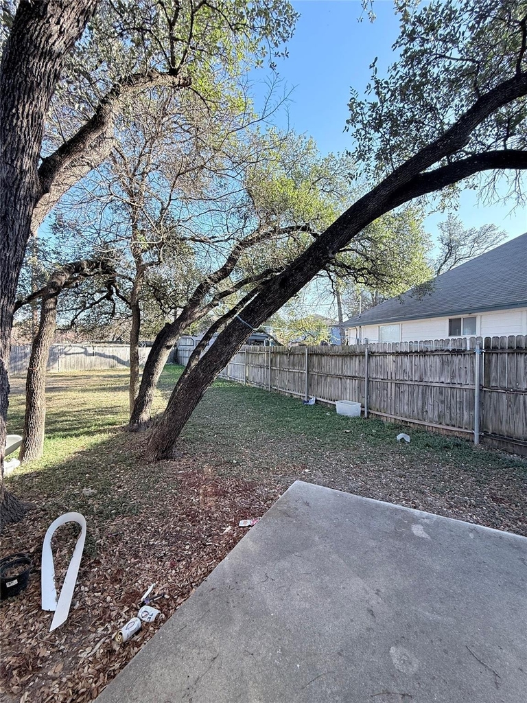8621 Talyne Chaise Cir - Photo 15