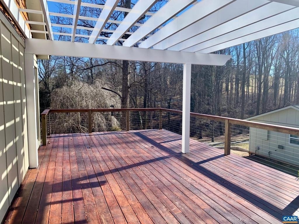 652 Ivy Hl - Photo 18