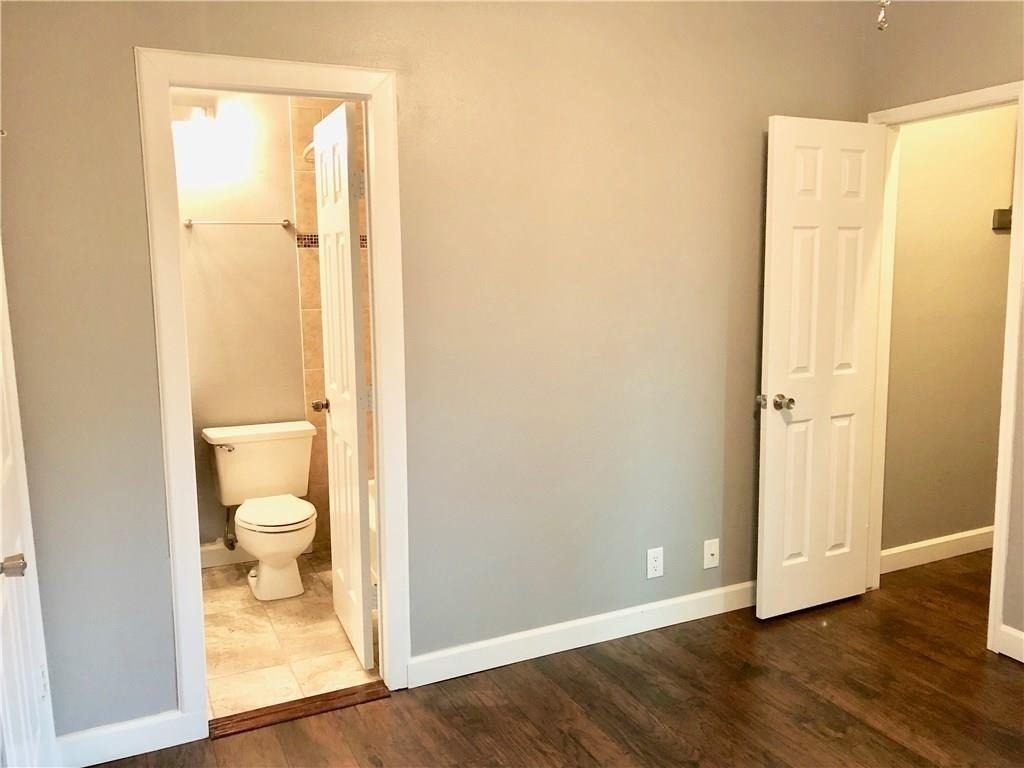 2414 Longview St - Photo 19