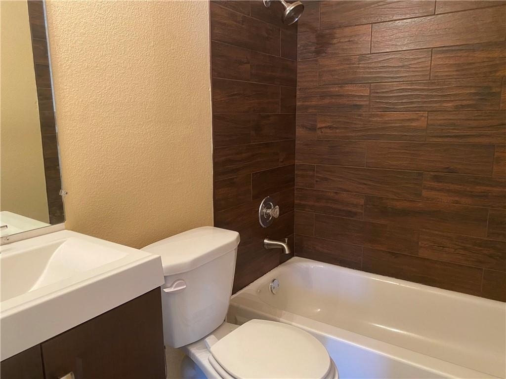 9609 Nightjar Dr - Photo 8