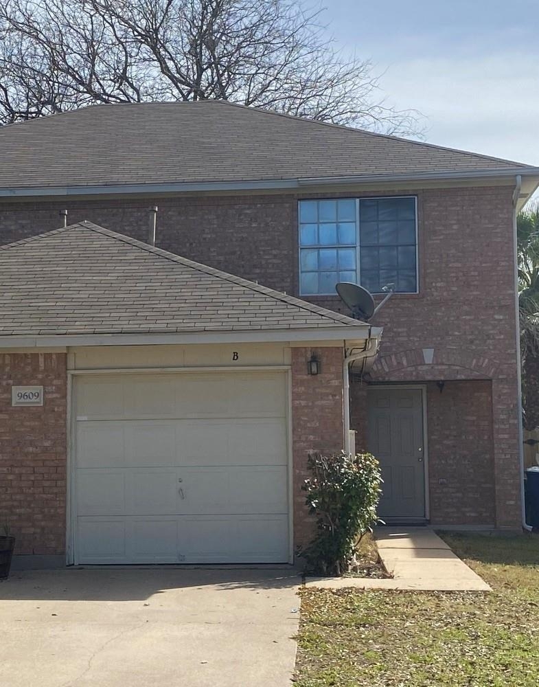 9609 Nightjar Dr - Photo 11