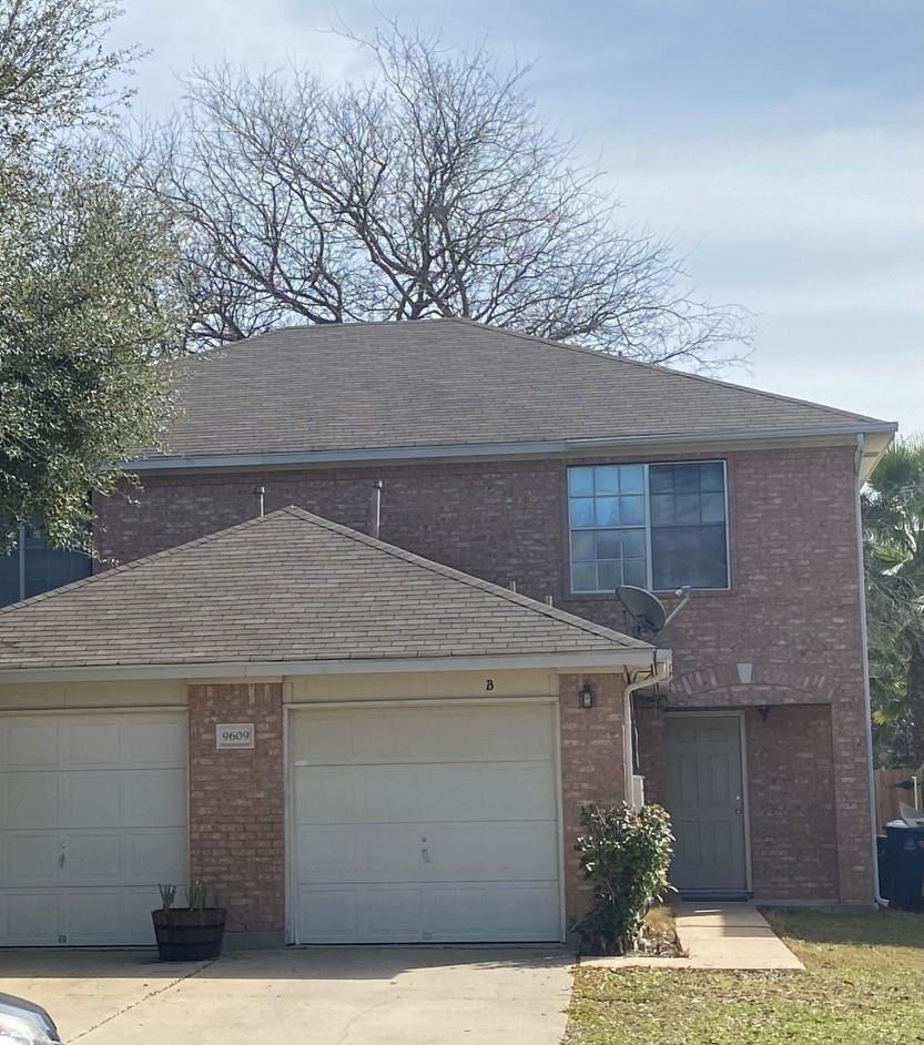 9609 Nightjar Dr - Photo 0