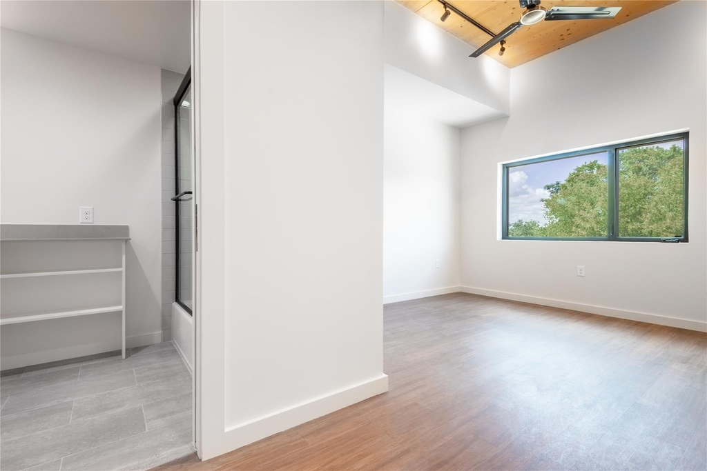 3515 Webberville Rd - Photo 8