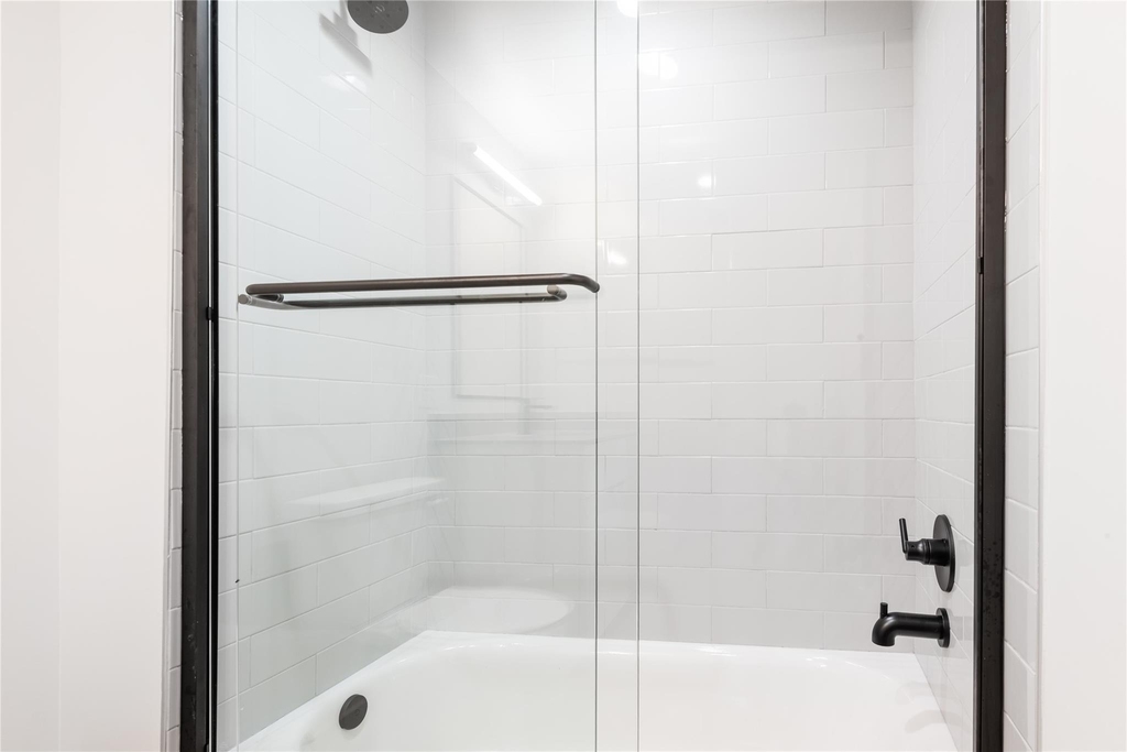 3515 Webberville Rd - Photo 9