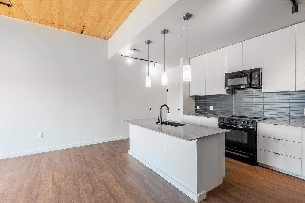3515 Webberville Rd - Photo 2