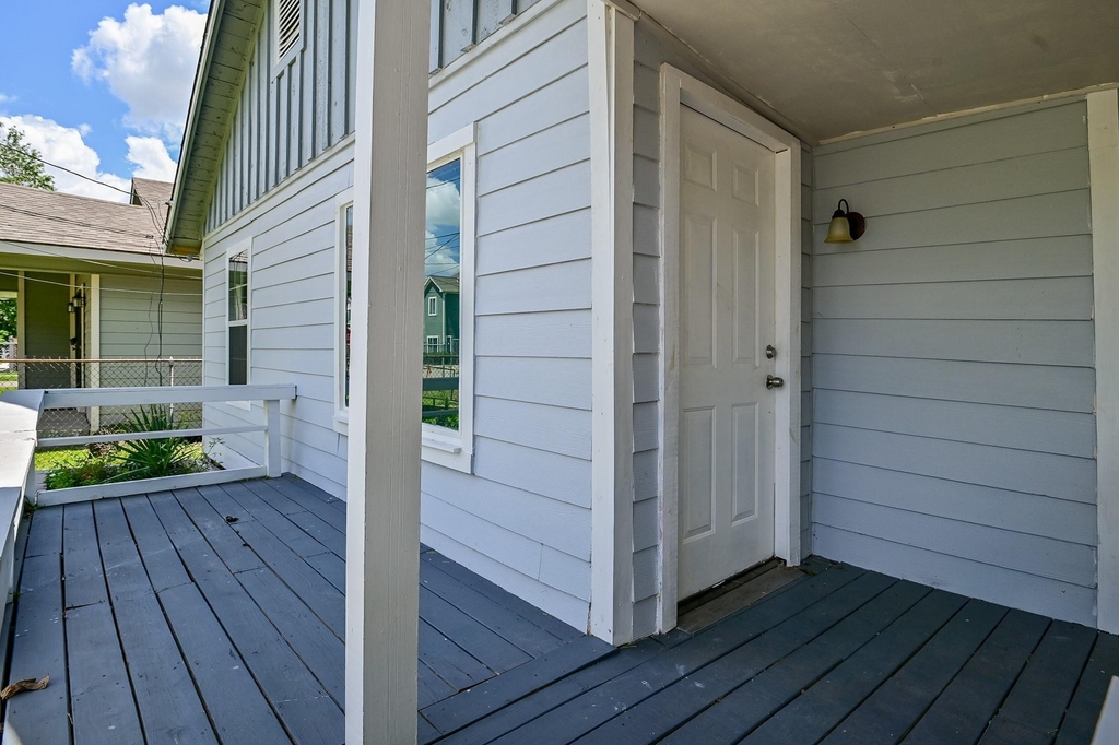 4714 Nichols Street - Photo 3