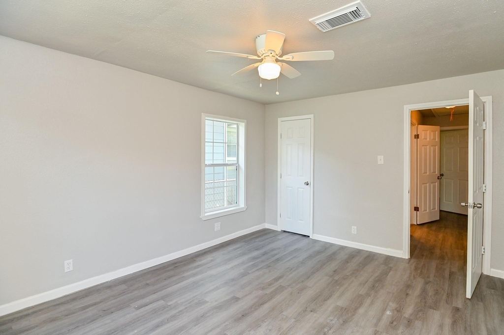 4714 Nichols Street - Photo 22