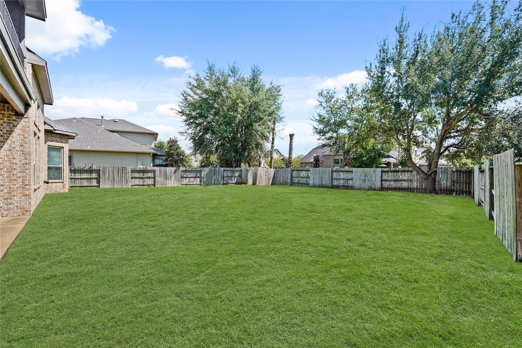 2515 Sentry Oak Way - Photo 25