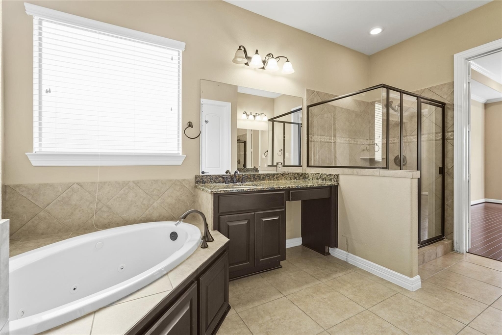 2515 Sentry Oak Way - Photo 15