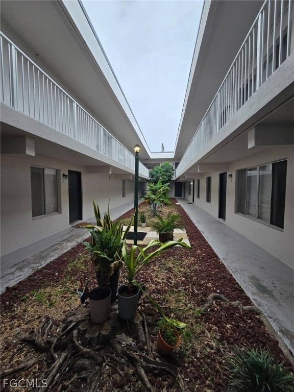1830 Maravilla Avenue - Photo 26