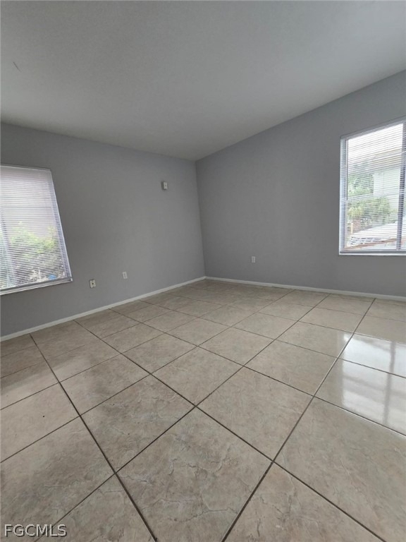 1830 Maravilla Avenue - Photo 13