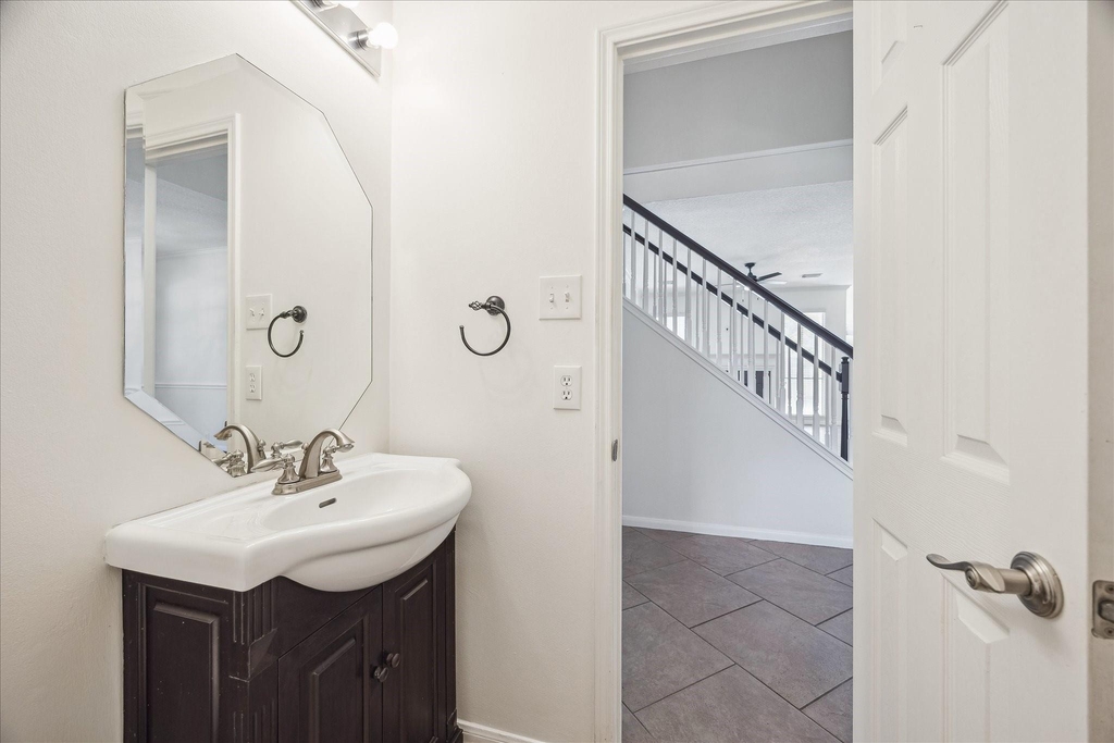12831 Dove Point Lane - Photo 30