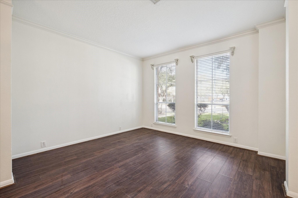 12831 Dove Point Lane - Photo 8