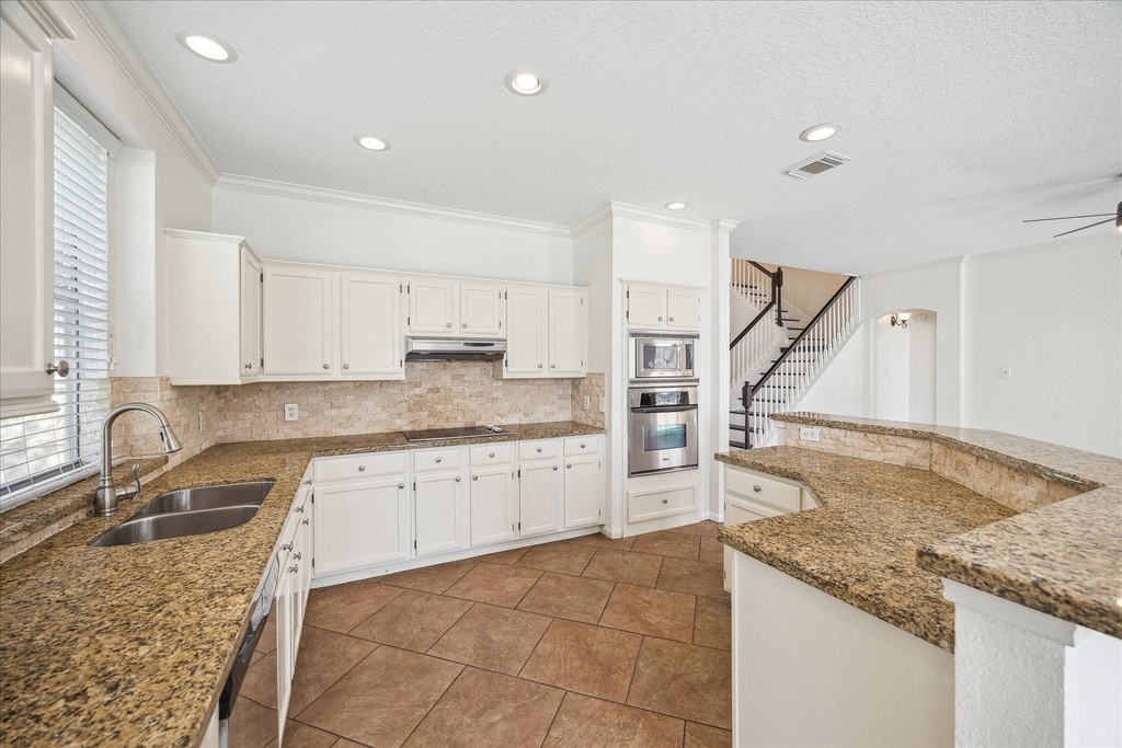 12831 Dove Point Lane - Photo 22