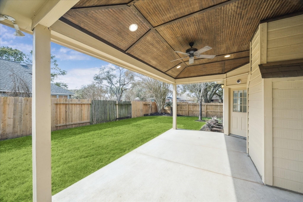 12831 Dove Point Lane - Photo 28