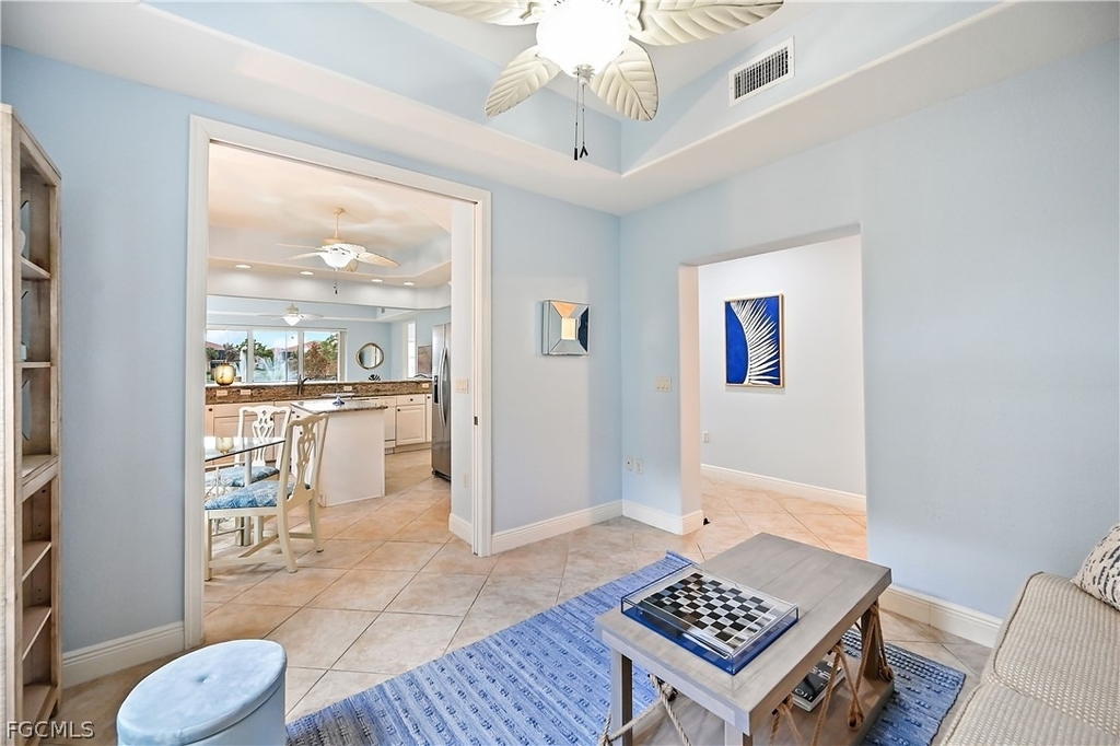 7832 Hawthorne Drive - Photo 11