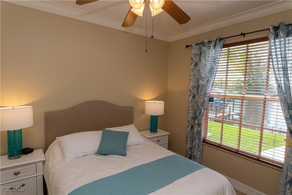 4701 Sands Boulevard - Photo 8